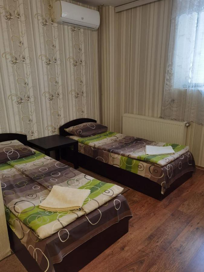 House For Guests And Friends Hotel Svishtov Bagian luar foto